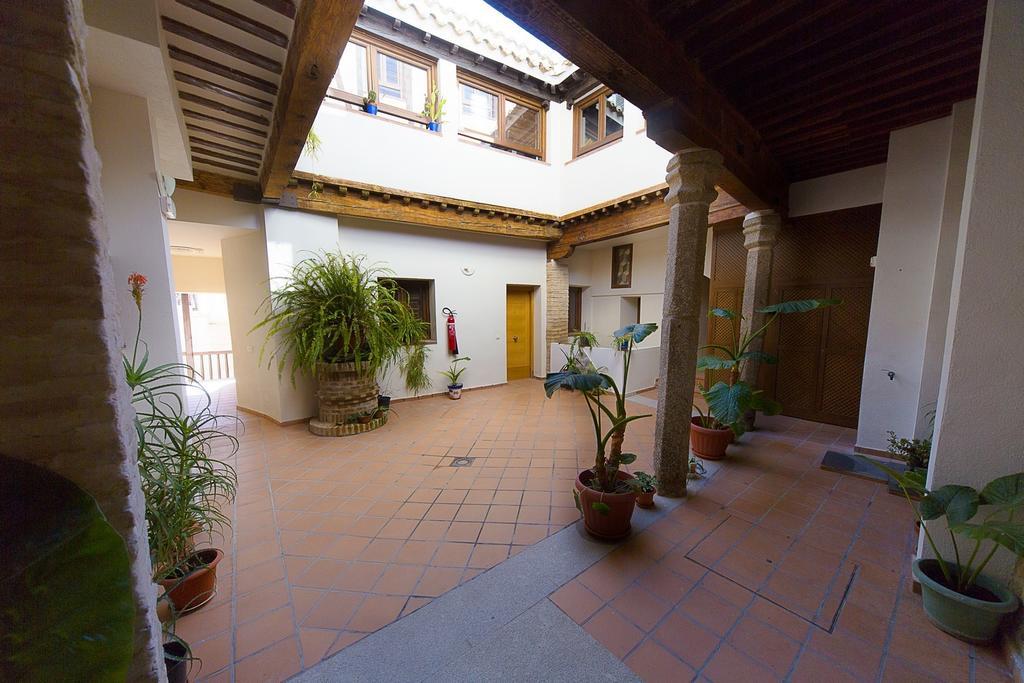 Apartamentos Del Casco Toledo Bilik gambar