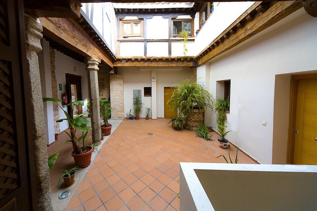 Apartamentos Del Casco Toledo Bilik gambar